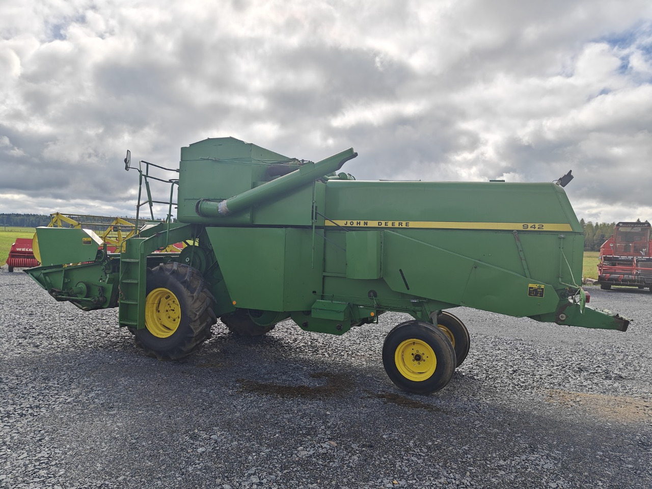 JOHN DEERE 942 - Kombinovani kombajn: slika 2 JOHN DEERE 942 - Kombinovani kombajn: slika 2