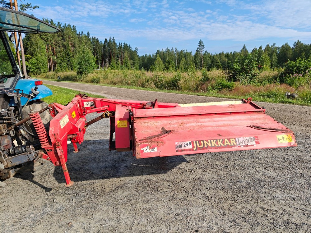 Junkkari Niittomurskain NM245NS Hydro, katso video! - Tarup: slika 4 Junkkari Niittomurskain NM245NS Hydro, katso video! - Tarup: slika 4