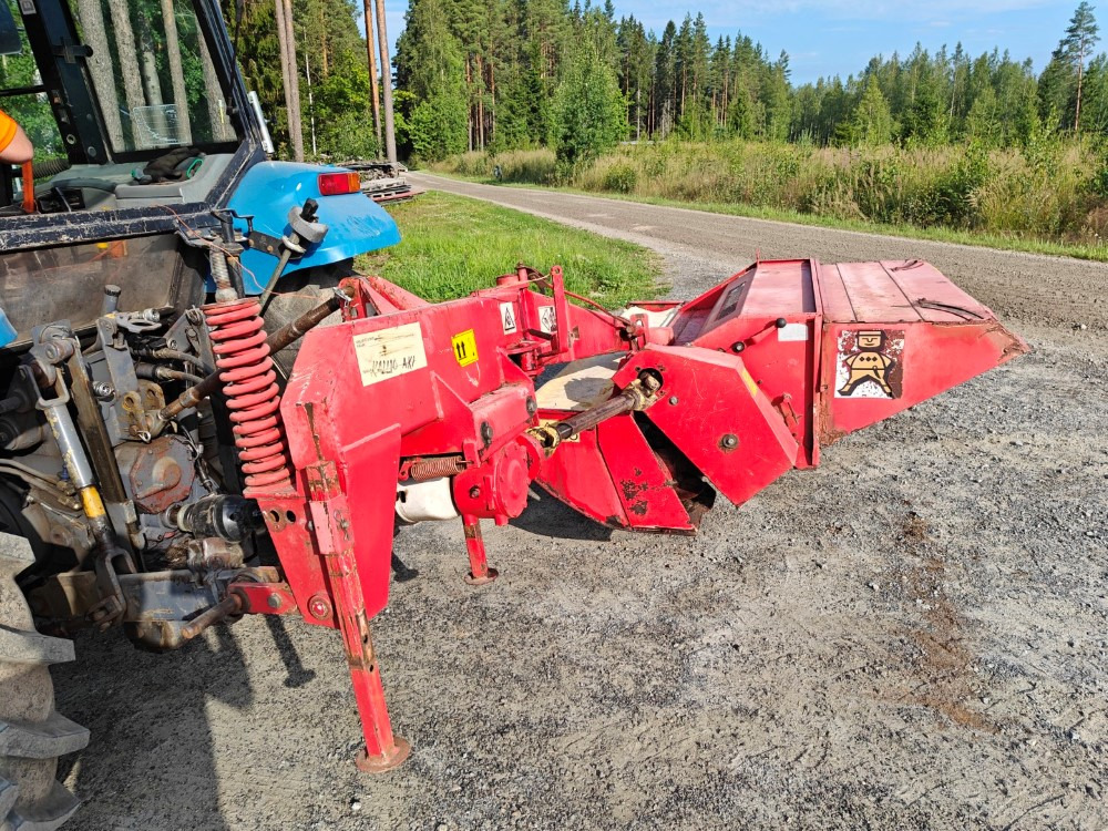 Junkkari Niittomurskain NM245NS Hydro, katso video! - Tarup: slika 5 Junkkari Niittomurskain NM245NS Hydro, katso video! - Tarup: slika 5