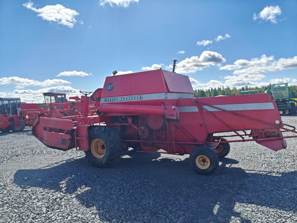 Massey Ferguson 187 Katso video! - Kombinovani kombajn: slika 2 Massey Ferguson 187 Katso video! - Kombinovani kombajn: slika 2