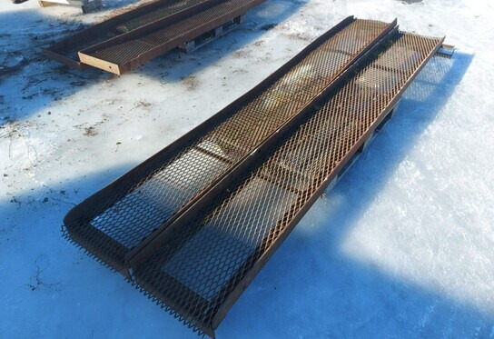 Rampit 2kpl - pituus 338 cm - Utovarna rampa: slika 1 Rampit 2kpl - pituus 338 cm - Utovarna rampa: slika 1