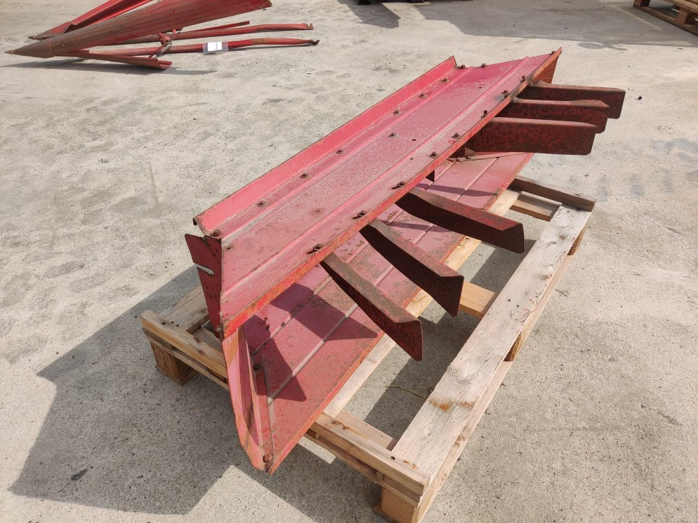 Sampo 410 silppurin takapelti - Rezervni deo za Kombinovani kombajn: slika 5 Sampo 410 silppurin takapelti - Rezervni deo za Kombinovani kombajn: slika 5