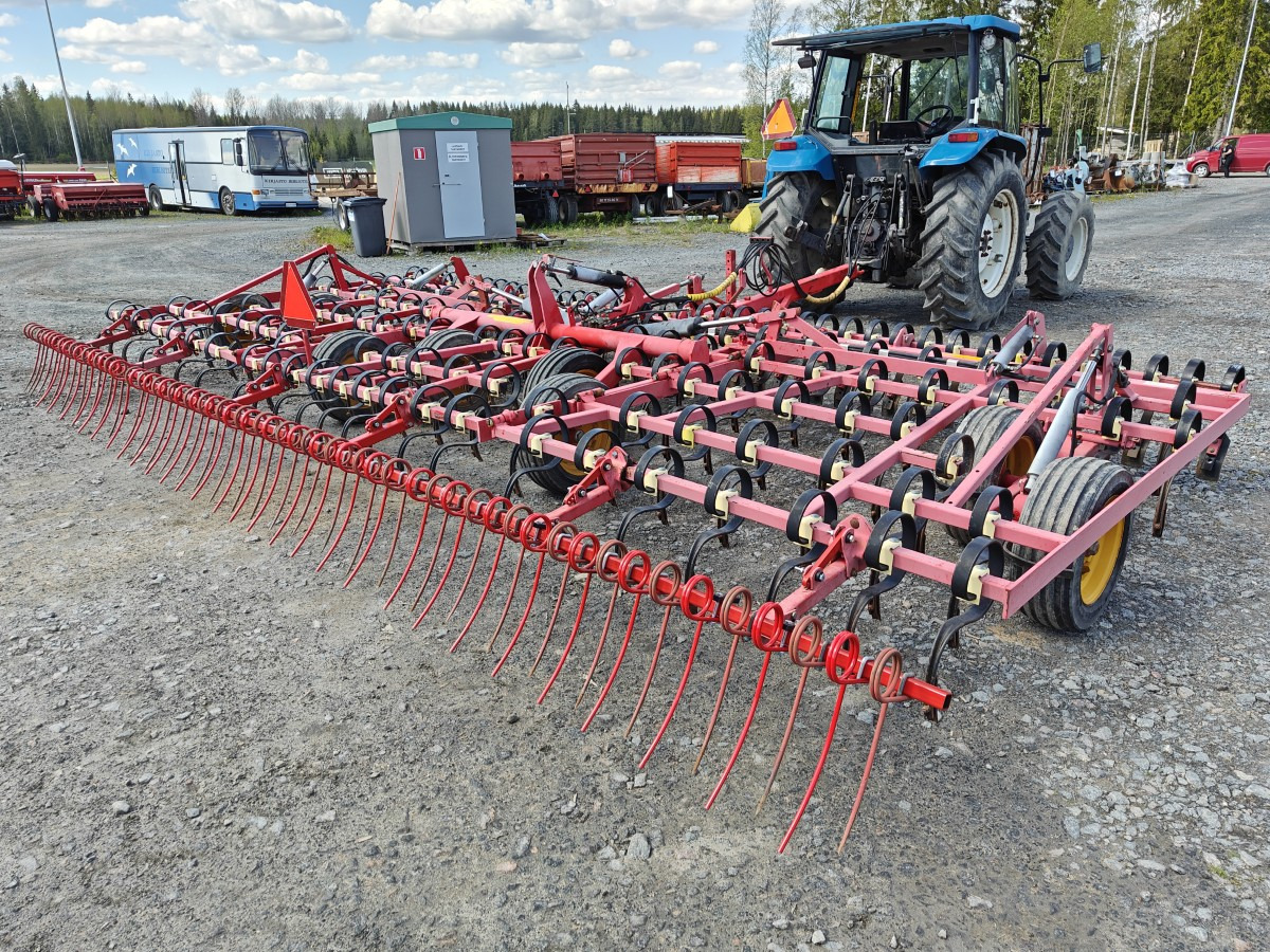 VÄDERSTAD NZE 700cm äes - VIDEO - Drljača: slika 3 VÄDERSTAD NZE 700cm äes - VIDEO - Drljača: slika 3