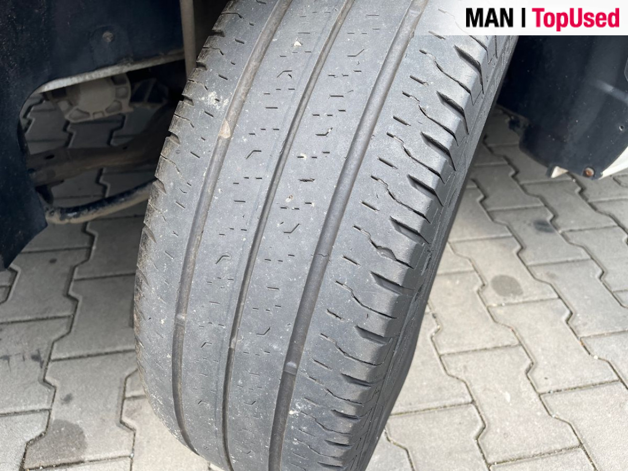 MAN TGE 3.140 4X2F SB - Furgon: slika 4 MAN TGE 3.140 4X2F SB - Furgon: slika 4