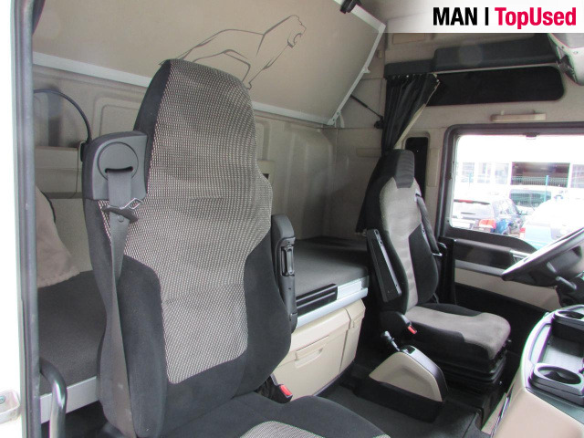 MAN TGX 18.460 4X2 LLS-U, ACC, Xenon, Standklima Euro6 - Tegljač: slika 4 MAN TGX 18.460 4X2 LLS-U, ACC, Xenon, Standklima Euro6 - Tegljač: slika 4