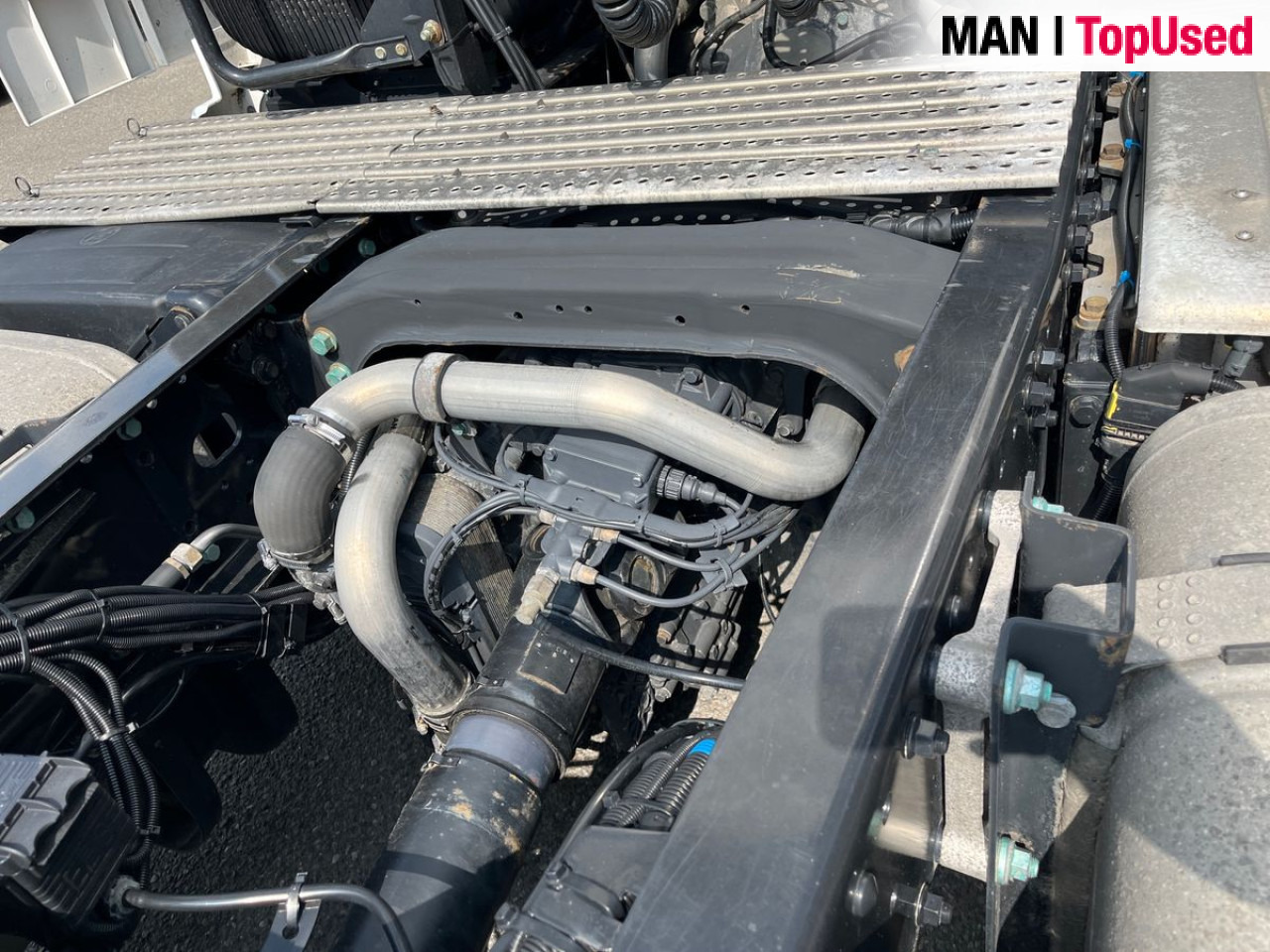 MAN TGX 18.470 4X2 LLS-U Euro6 Retarder Klima Navi ZV - Tegljač: slika 4 MAN TGX 18.470 4X2 LLS-U Euro6 Retarder Klima Navi ZV - Tegljač: slika 4