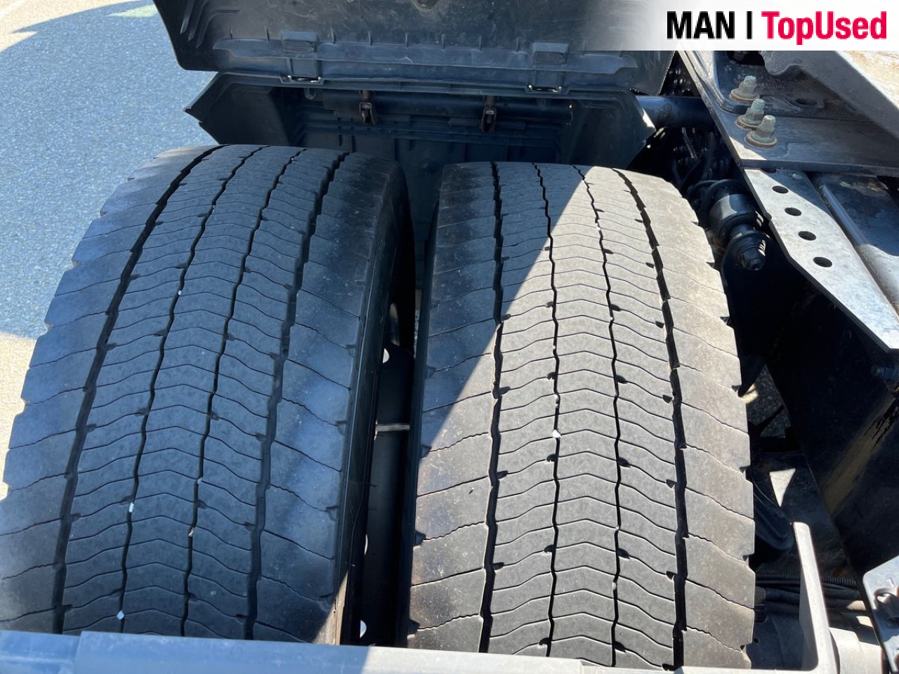 MAN TGX 18.470 4x2 BL SA Euro6 Retarder Klima ZV - Tegljač: slika 4 MAN TGX 18.470 4x2 BL SA Euro6 Retarder Klima ZV - Tegljač: slika 4