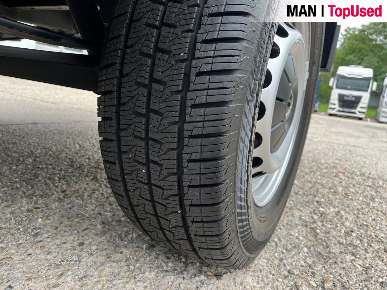 MAN TGE 3.140 4X2F SB, Automatic, Flat bed Klima ZV - Dostavno vozilo sa otvorenom sandukom: slika 5 MAN TGE 3.140 4X2F SB, Automatic, Flat bed Klima ZV - Dostavno vozilo sa otvorenom sandukom: slika 5
