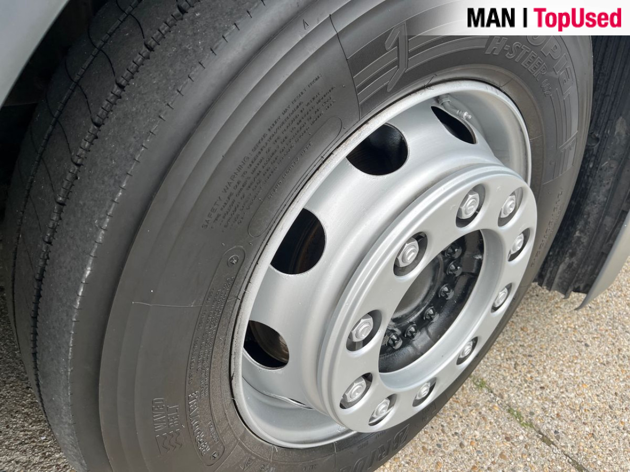 MAN TGX 18.460 4X2 LLS-U Euro6 Klima Luftfeder ZV - Tegljač: slika 3 MAN TGX 18.460 4X2 LLS-U Euro6 Klima Luftfeder ZV - Tegljač: slika 3