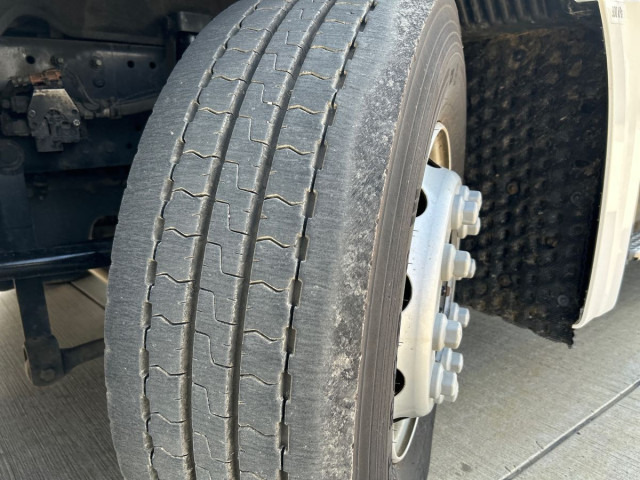 MAN TGX 18.470 4x2 BL SA - Tegljač: slika 2 MAN TGX 18.470 4x2 BL SA - Tegljač: slika 2