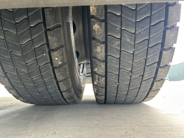MAN TGX 18.470 4x2 LL SA, Hubsattel, Retarder - Tegljač: slika 3 MAN TGX 18.470 4x2 LL SA, Hubsattel, Retarder - Tegljač: slika 3