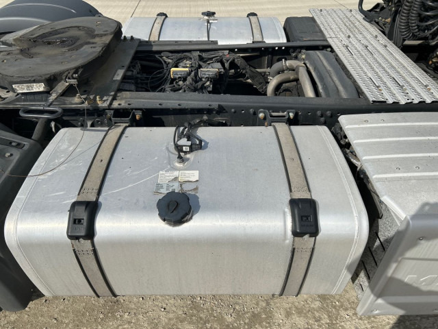 MAN TGX 18.510 4x2 LL SA - Tegljač: slika 4 MAN TGX 18.510 4x2 LL SA - Tegljač: slika 4