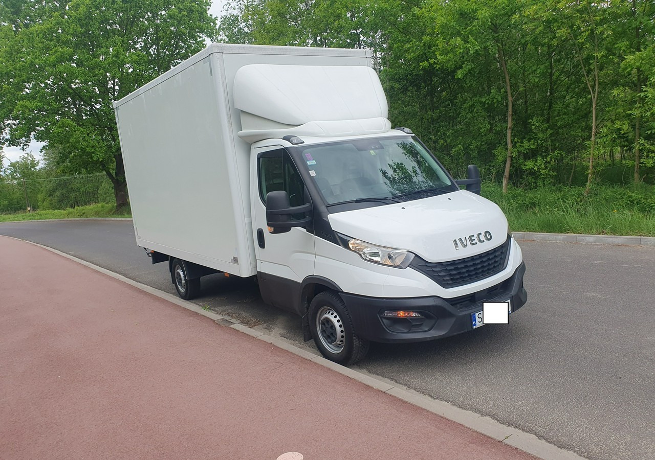 Iveco 35 Daily 35S15 - Dostavno vozilo sa zatvorenim sandukom: slika 3 Iveco 35 Daily 35S15 - Dostavno vozilo sa zatvorenim sandukom: slika 3