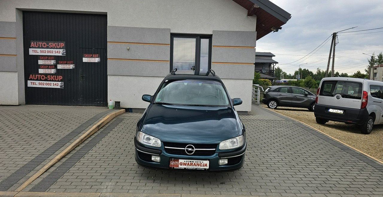 Opel Omega B 2,5 v6 *automat* napęd tył *welury* - Automobil: slika 2 Opel Omega B 2,5 v6 *automat* napęd tył *welury* - Automobil: slika 2