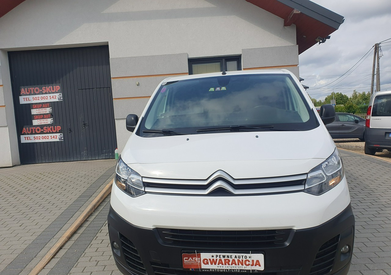Opel Vivaro 2,0 Diesel | 160 tyś.km | Stan bdb! - Furgon: slika 2 Opel Vivaro 2,0 Diesel | 160 tyś.km | Stan bdb! - Furgon: slika 2