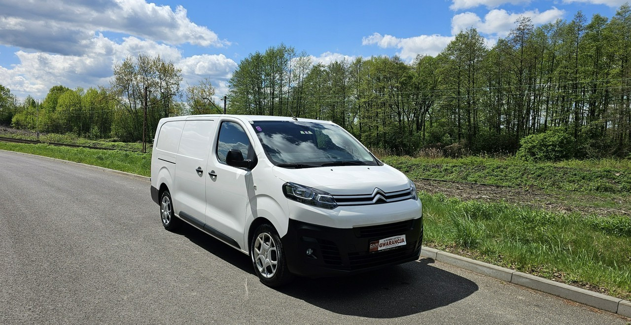 Opel Vivaro 2,0 Diesel | 160 tyś.km | Stan bdb! - Furgon: slika 3 Opel Vivaro 2,0 Diesel | 160 tyś.km | Stan bdb! - Furgon: slika 3