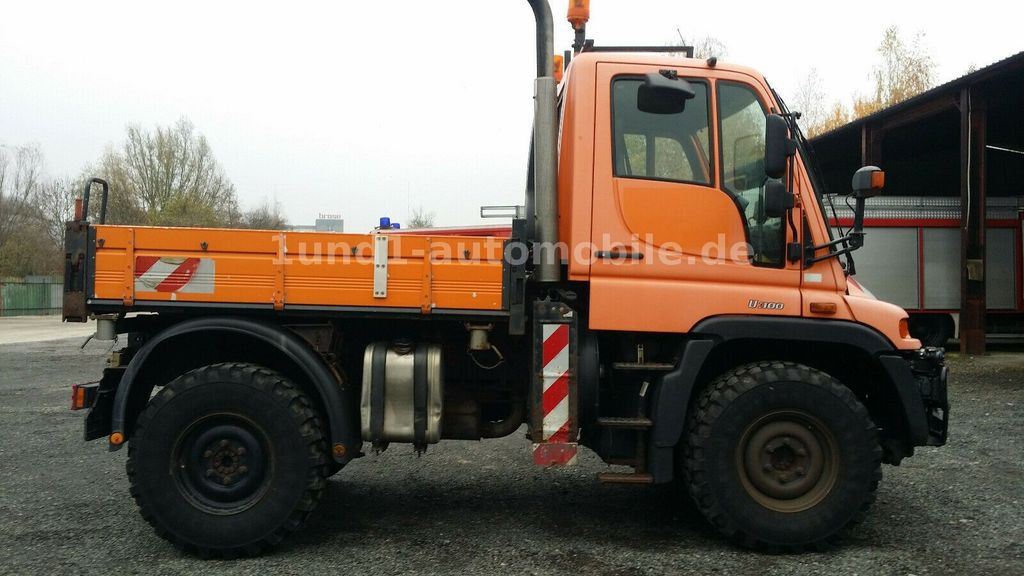 Mercedes-Benz Unimog U 300 Kipper Zugmaschine Kommunalhydraulik U 500 400 U 300 Kipper Zugmaschine Kommunalhydraulik U 500 400 - Korisno/ Posebno vozilo: slika 4 Mercedes-Benz Unimog U 300 Kipper Zugmaschine Kommunalhydraulik U 500 400 U 300 Kipper Zugmaschine Kommunalhydraulik U 500 400 - Korisno/ Posebno vozilo: slika 4