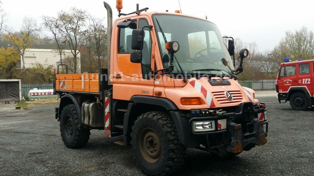 Mercedes-Benz Unimog U 300 Kipper Zugmaschine Kommunalhydraulik U 500 400 U 300 Kipper Zugmaschine Kommunalhydraulik U 500 400 - Korisno/ Posebno vozilo: slika 3 Mercedes-Benz Unimog U 300 Kipper Zugmaschine Kommunalhydraulik U 500 400 U 300 Kipper Zugmaschine Kommunalhydraulik U 500 400 - Korisno/ Posebno vozilo: slika 3