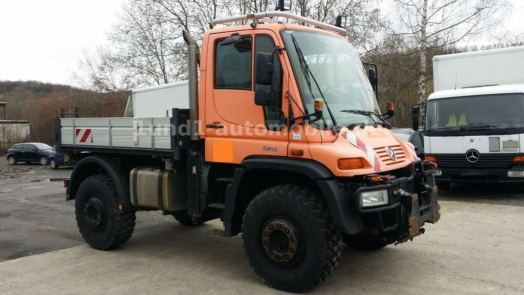 Mercedes-Benz Unimog U 500 Kipper Kommunalhydraulik U 300 400 U 500 Kipper Kommunalhydraulik U 300 400 - Korisno/ Posebno vozilo: slika 2 Mercedes-Benz Unimog U 500 Kipper Kommunalhydraulik U 300 400 U 500 Kipper Kommunalhydraulik U 300 400 - Korisno/ Posebno vozilo: slika 2