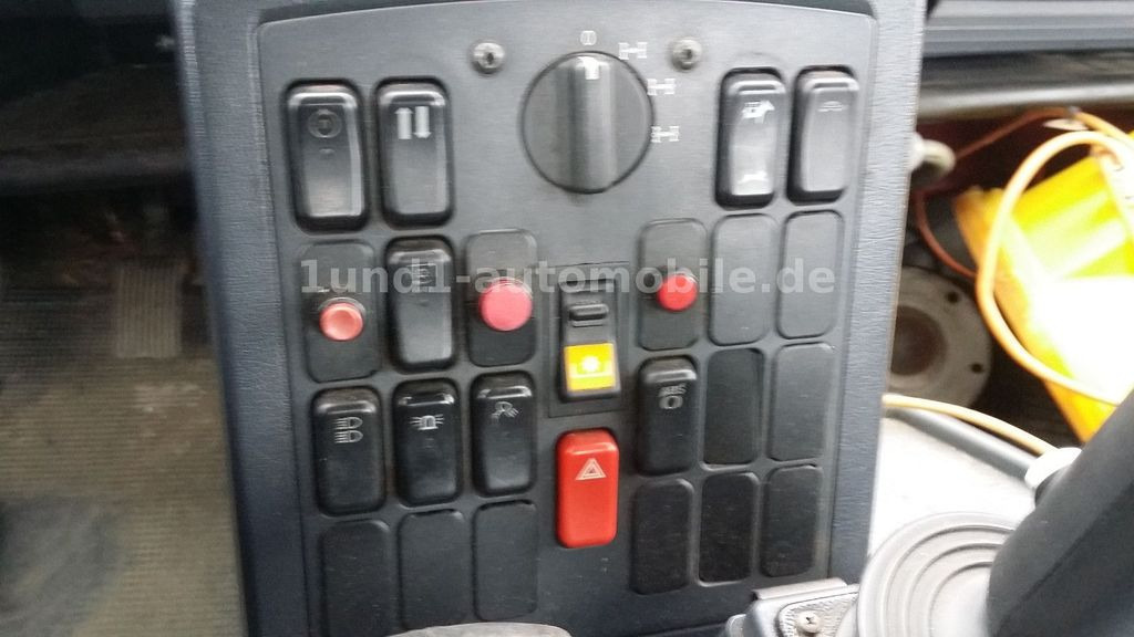 Korisno/ Posebno vozilo Unimog U 300 Kipper Zugmaschine Kommunalhydraulik U 500 400 U 300 Kipper Zugmaschine Kommunalhydraulik U 500 400: slika 13 Korisno/ Posebno vozilo Unimog U 300 Kipper Zugmaschine Kommunalhydraulik U 500 400 U 300 Kipper Zugmaschine Kommunalhydraulik U 500 400: slika 13