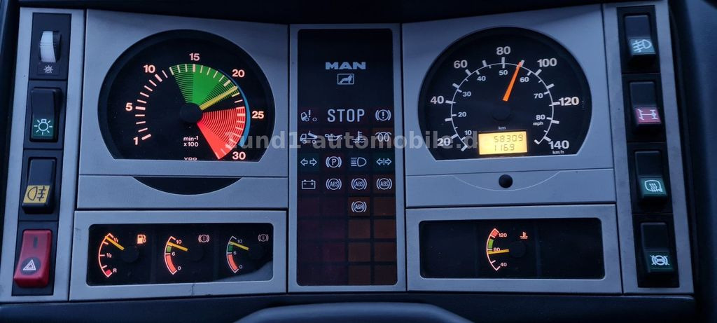 MAN 10.163 L2000 Feuerwehr GWG Nur 6.300km  DEPA ELRO/VETTER 10.163 L2000 Feuerwehr GWG Nur 6.300km  DEPA ELRO/VETTER MAN 10.163 L2000 Feuerwehr GWG Nur 6.300km  DEPA ELRO/VETTER 10.163 L2000 Feuerwehr GWG Nur 6.300km  DEPA ELRO/VETTER: slika 12