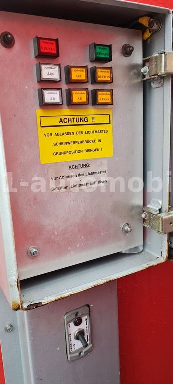 MAN 10.163 L2000 Feuerwehr GWG Nur 6.300km  DEPA ELRO/VETTER 10.163 L2000 Feuerwehr GWG Nur 6.300km  DEPA ELRO/VETTER MAN 10.163 L2000 Feuerwehr GWG Nur 6.300km  DEPA ELRO/VETTER 10.163 L2000 Feuerwehr GWG Nur 6.300km  DEPA ELRO/VETTER: slika 11