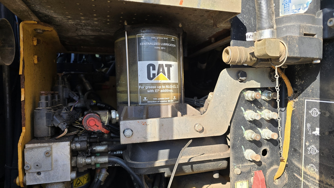 CATERPILLAR M313D CATERPILLAR M313D: slika 16