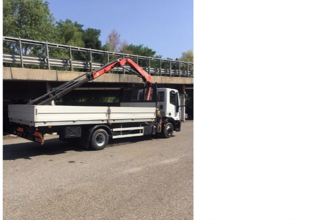 Iveco EUROCARGO ML120E18eurocargo 120e18 - Kamion sa tovarnim sandukom, Kamion sa dizalicom: slika 2 Iveco EUROCARGO ML120E18eurocargo 120e18 - Kamion sa tovarnim sandukom, Kamion sa dizalicom: slika 2