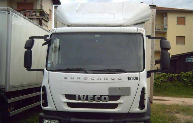 Iveco EUROCARGOeurocargo 150e22 - Kamion sa zatvorenim sandukom: slika 2 Iveco EUROCARGOeurocargo 150e22 - Kamion sa zatvorenim sandukom: slika 2