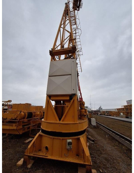 Liebherr 140EC-H6 45m jib - Toranjski kran: slika 2 Liebherr 140EC-H6 45m jib - Toranjski kran: slika 2
