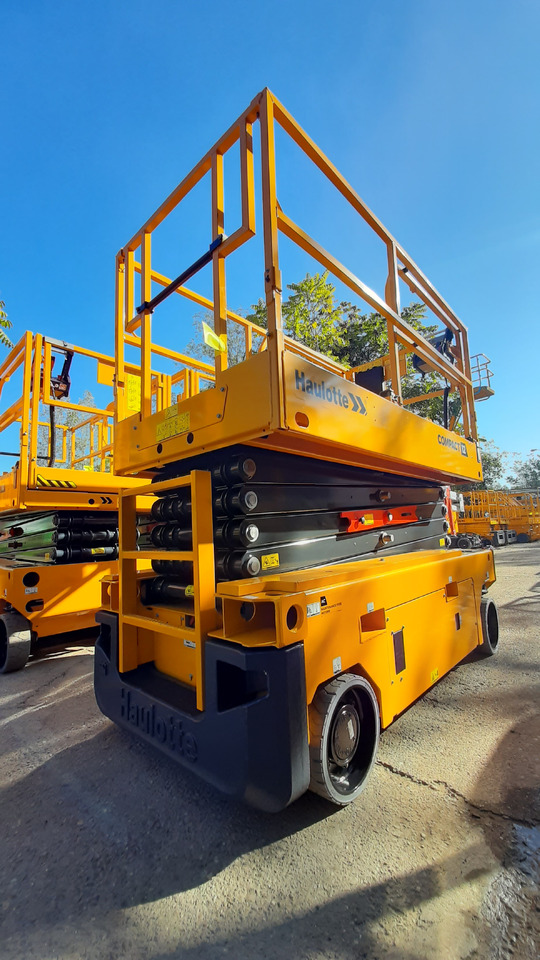 Compact 12 - Lift u obliku makaza: slika 1 Compact 12 - Lift u obliku makaza: slika 1