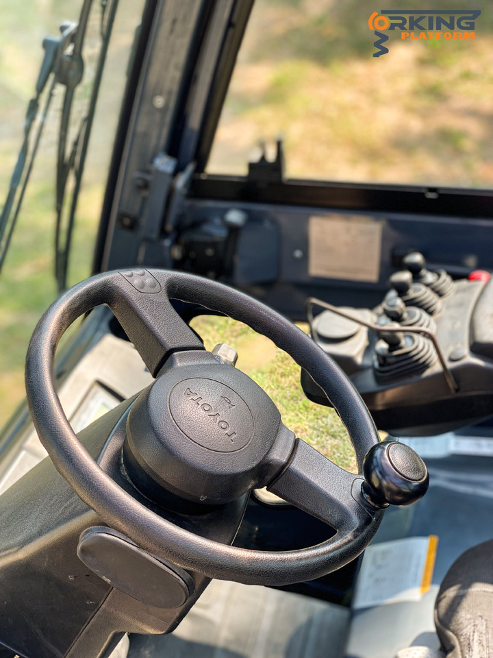 Toyota 8 FBMT 30 - Električni viljuškar: slika 5 Toyota 8 FBMT 30 - Električni viljuškar: slika 5