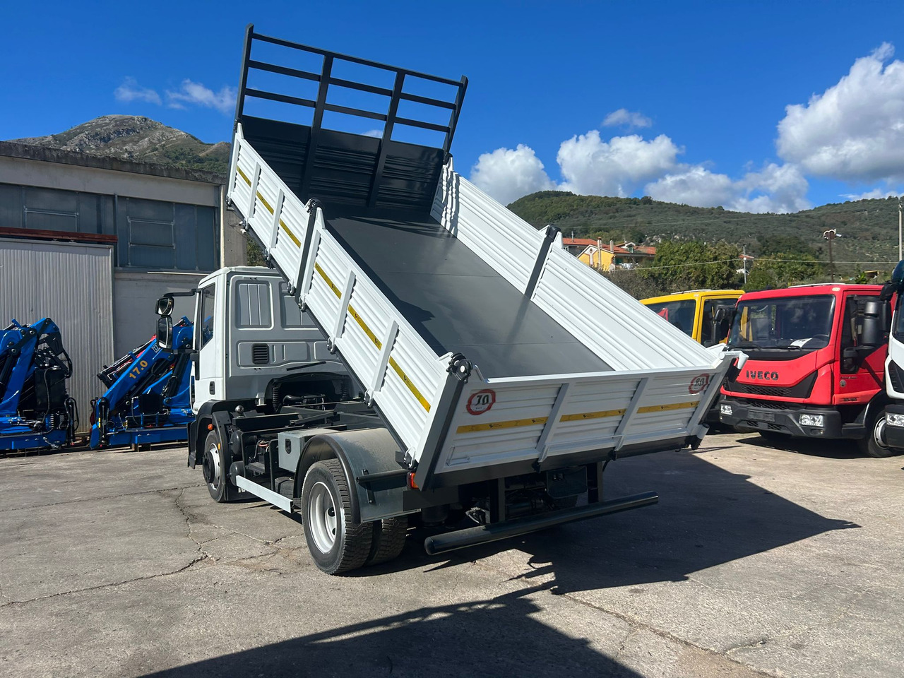 Istovarivač IVECO EUROCARGO 120E25: slika 16