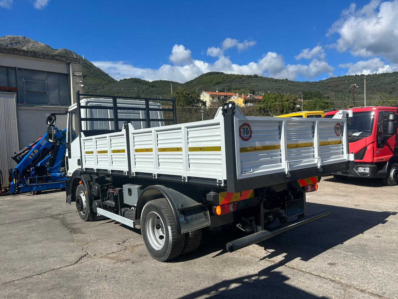 Istovarivač IVECO EUROCARGO 120E25: slika 35