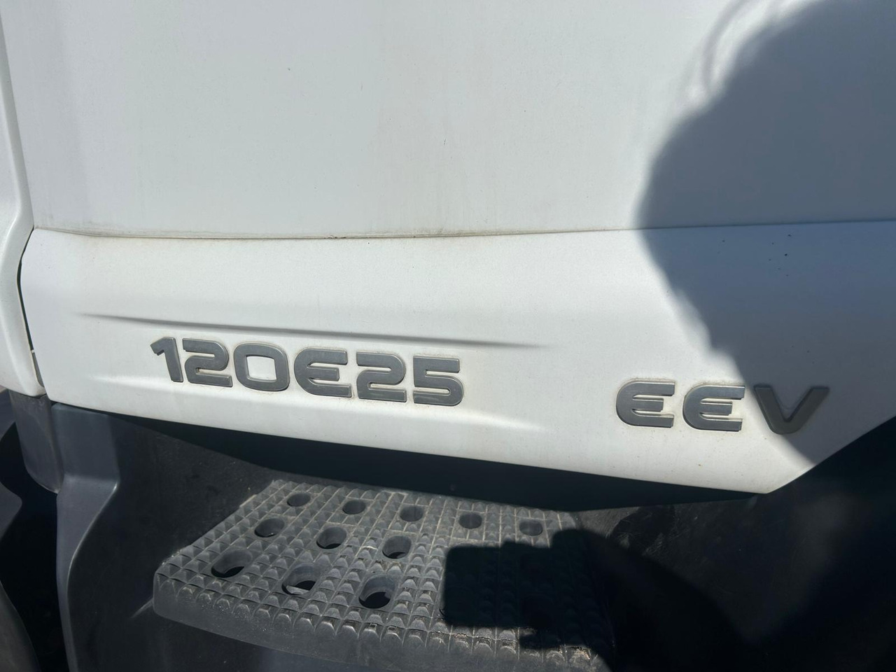 Istovarivač IVECO EUROCARGO 120E25: slika 38