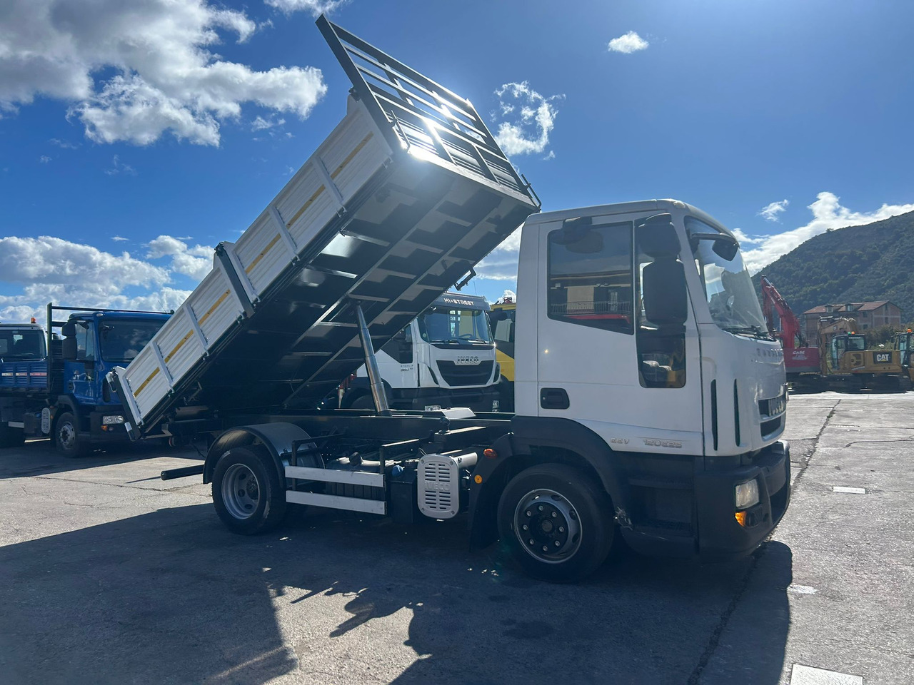 Istovarivač IVECO EUROCARGO 120E25: slika 9