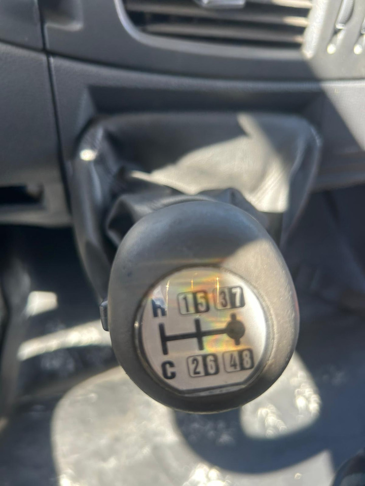 Istovarivač IVECO EUROCARGO 120E25: slika 41