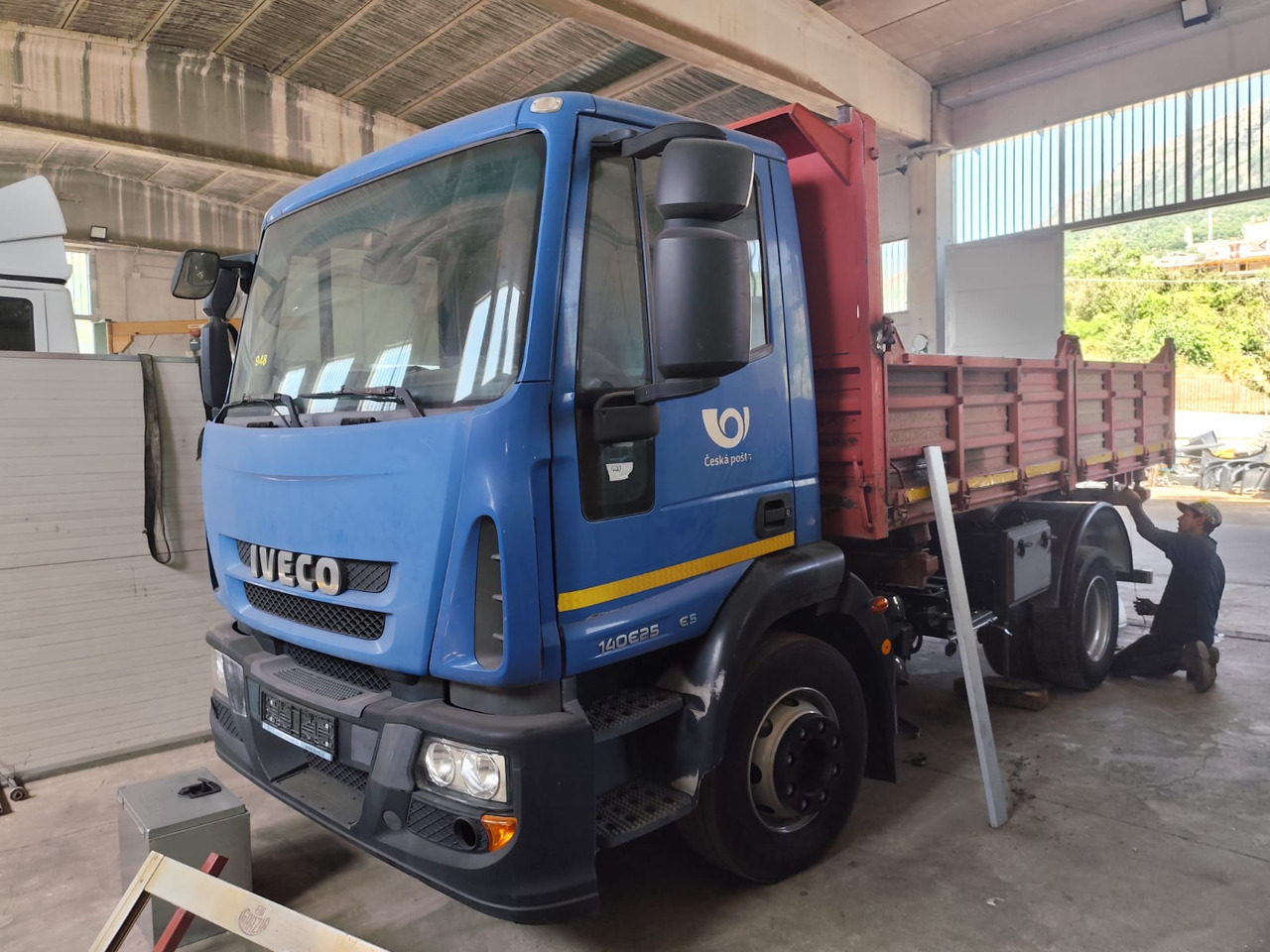 IVECO EUROCARGO 140E25 - Istovarivač: slika 1 IVECO EUROCARGO 140E25 - Istovarivač: slika 1