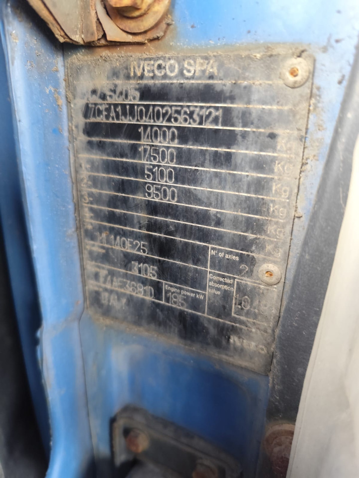 IVECO EUROCARGO 140E25 - Kamion sa golom šasijom i zatvorenom kabinom: slika 2 IVECO EUROCARGO 140E25 - Kamion sa golom šasijom i zatvorenom kabinom: slika 2