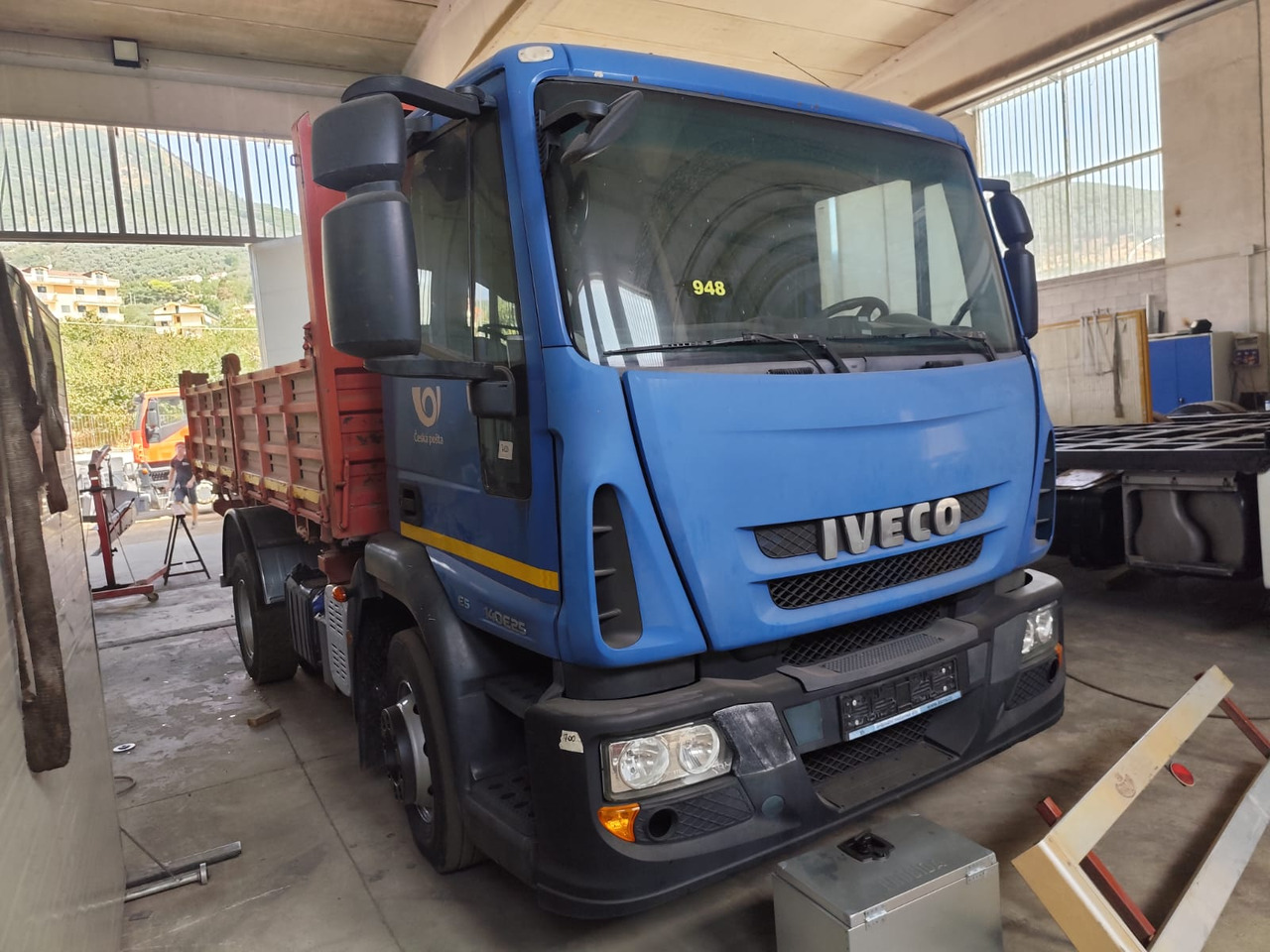 IVECO EUROCARGO 140E25 - Istovarivač: slika 5 IVECO EUROCARGO 140E25 - Istovarivač: slika 5