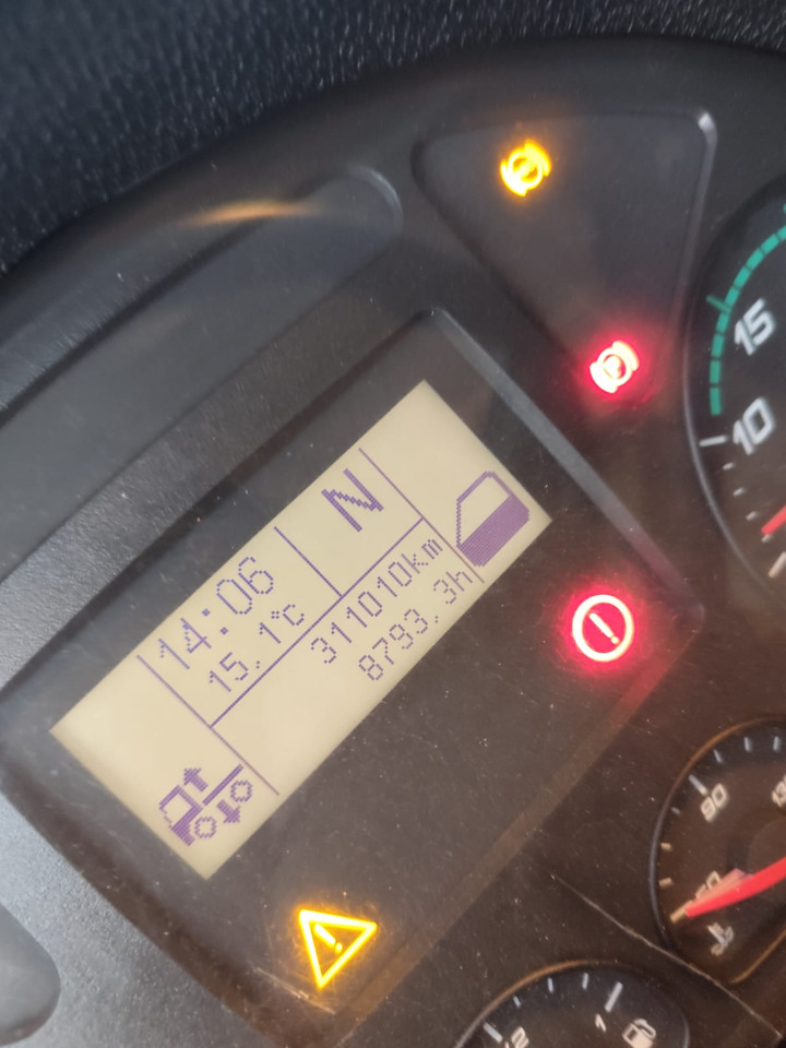 IVECO EUROCARGO 160-280 - Kamion sa dizalicom: slika 3 IVECO EUROCARGO 160-280 - Kamion sa dizalicom: slika 3