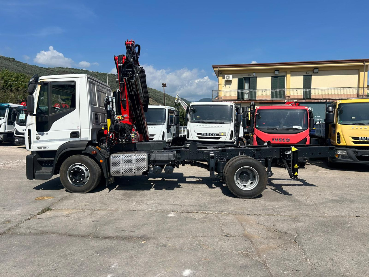 Kamion sa dizalicom IVECO EUROCARGO 160-280: slika 21