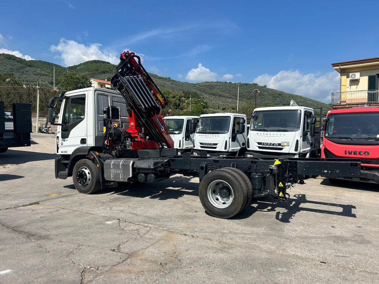 Kamion sa dizalicom IVECO EUROCARGO 160-280: slika 18