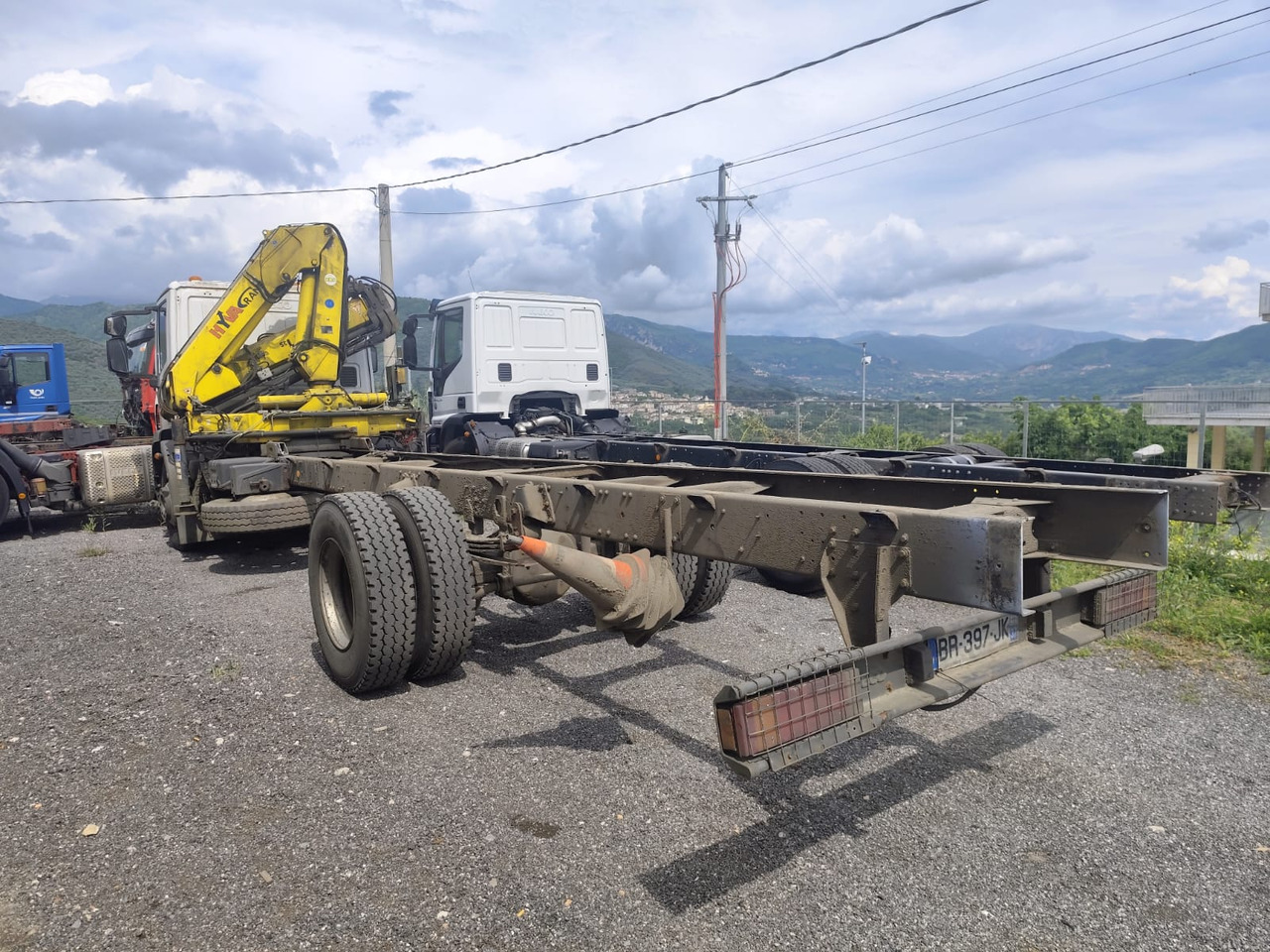 Kamion sa dizalicom IVECO EUROCARGO 160E25K: slika 15