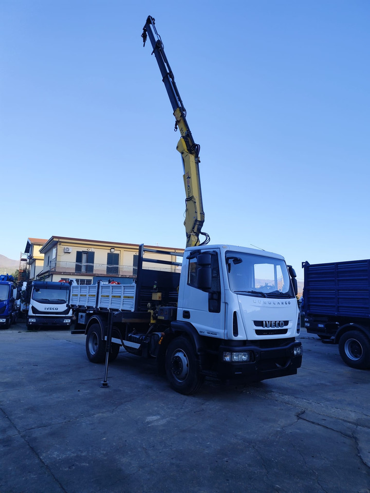 IVECO EUROCARGO 160E28K - Kamion sa dizalicom: slika 5 IVECO EUROCARGO 160E28K - Kamion sa dizalicom: slika 5