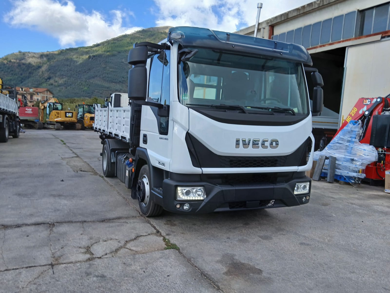 IVECO EUROCARGO 75-210 - Istovarivač: slika 3 IVECO EUROCARGO 75-210 - Istovarivač: slika 3