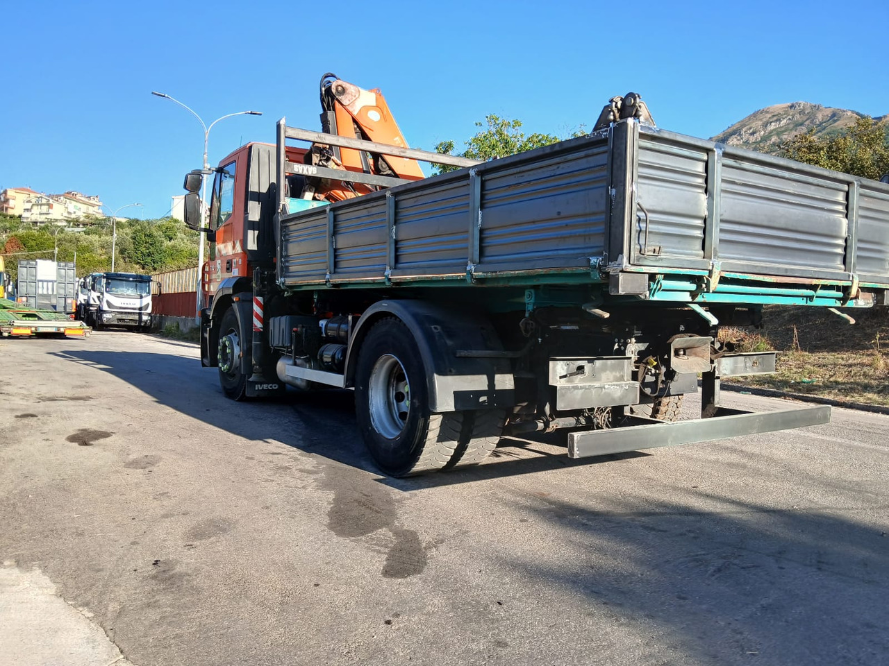 IVECO STRALIS 190S31 - Kamion sa dizalicom: slika 5 IVECO STRALIS 190S31 - Kamion sa dizalicom: slika 5
