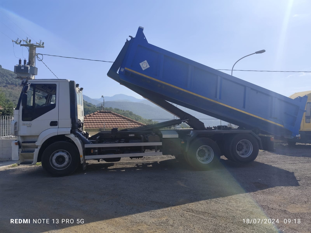 IVECO STRALIS 260S36 - Kamion sa hidrauličnom kukom: slika 4 IVECO STRALIS 260S36 - Kamion sa hidrauličnom kukom: slika 4