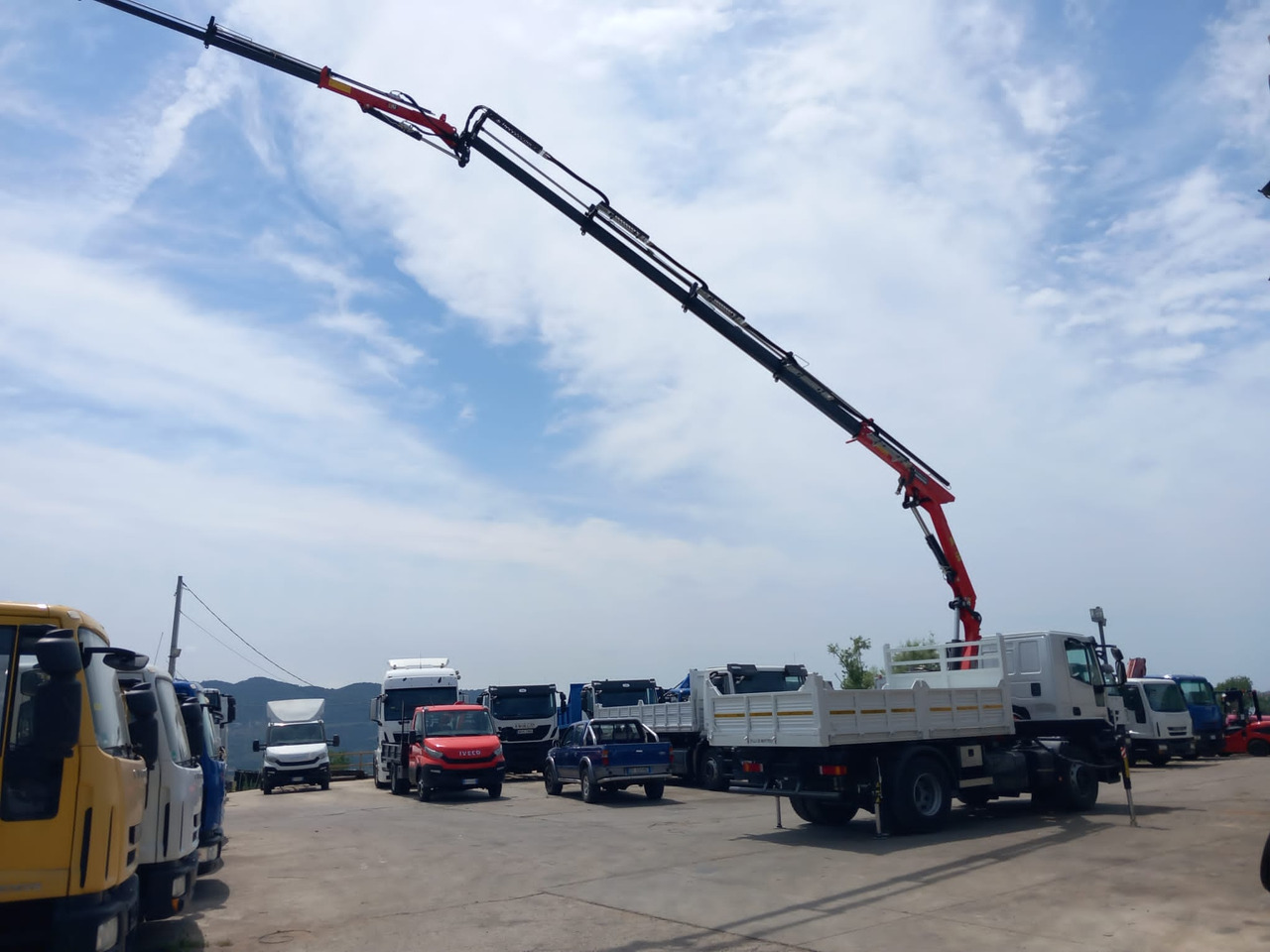 IVECO STRALIS AD 190S36 - Kamion sa dizalicom: slika 4 IVECO STRALIS AD 190S36 - Kamion sa dizalicom: slika 4