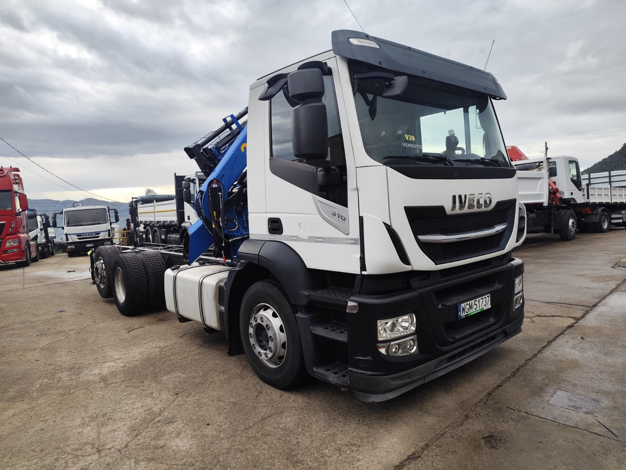 IVECO STRALIS AD 260S31 Y/P - Istovarivač, Kamion sa dizalicom: slika 1 IVECO STRALIS AD 260S31 Y/P - Istovarivač, Kamion sa dizalicom: slika 1